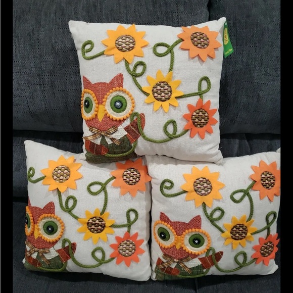 Set of 3 Harvest pillows with owls - Picture 1 of 4